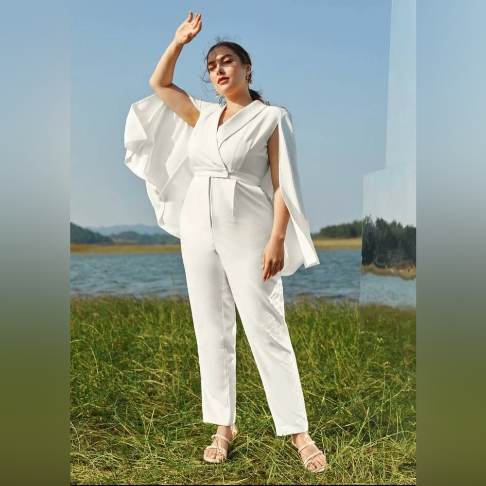 (NWOT) Elegant White Jumpsuit with cape